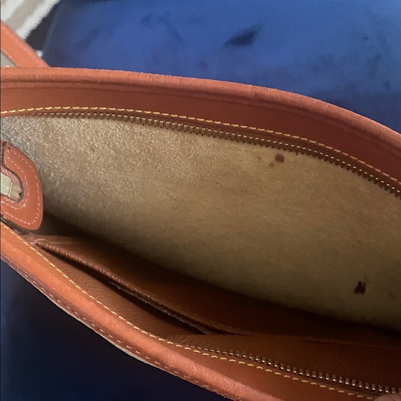 Dooney & Bourke Cream and Brown Crossbody Bag - Picture 4 of 6